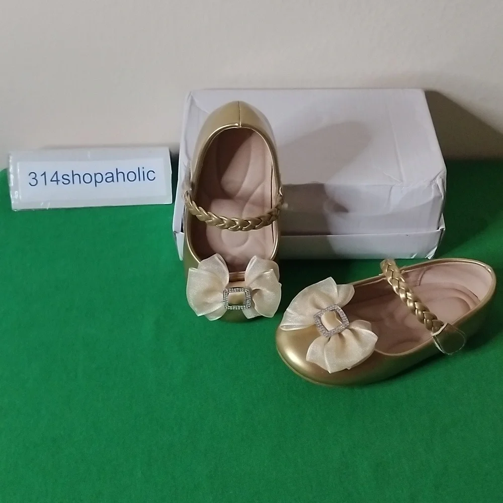 Toddler Girls Gold Patent Leather Shoes With Bow